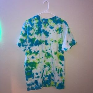 Gildan tye dye shirt